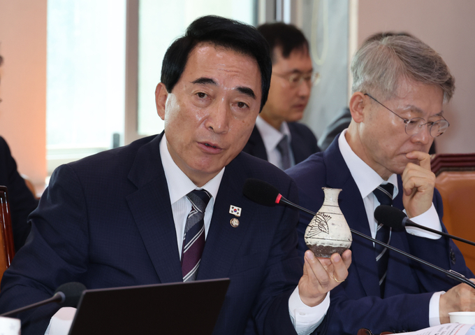 ▲ 질의하는 박수현 의원.연합