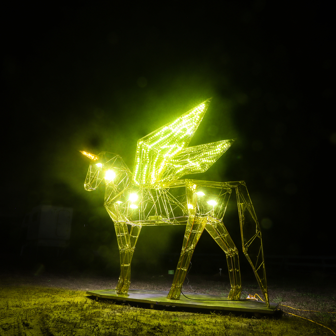 ▲ 조영철 작가의 천마설계도가 구미영상미디어센터 잔디광장에 전시된다.