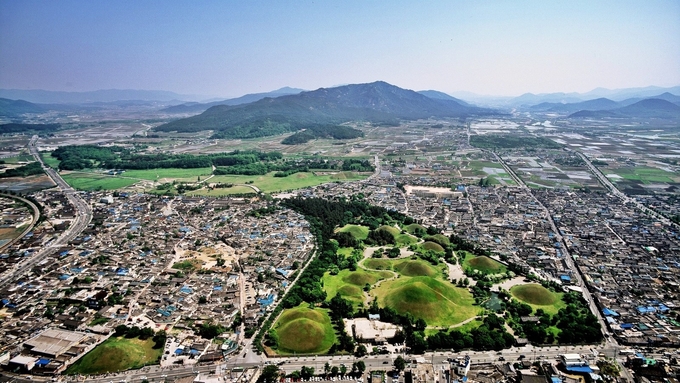 ▲ 2025 APEC이 마무리된 가운데,  경주시민의 높은 의식과 자발적인 참여가 이번 행사의 성공을 이끌었다는 평가다. 사진은 경주시가지 전경