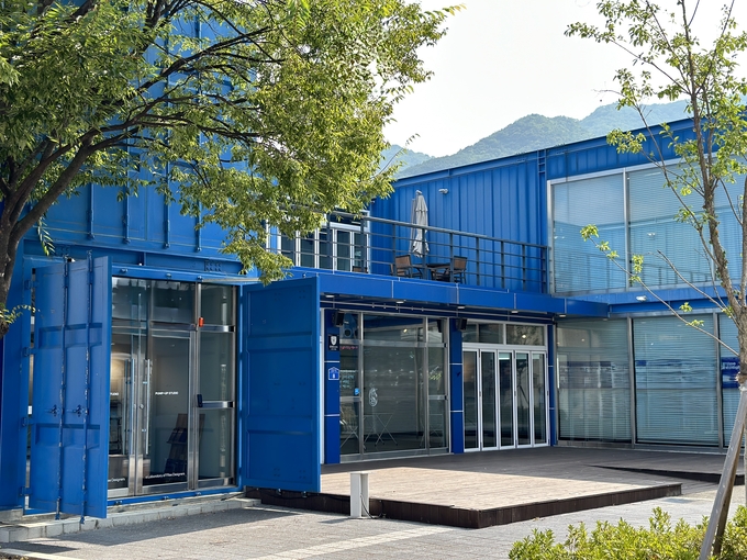 ▲ 청년들의 소통과 성장을 잇는 ‘경산시 청년센터’가 3일부터 본격적인 운영에 들어갔다. 경산시.