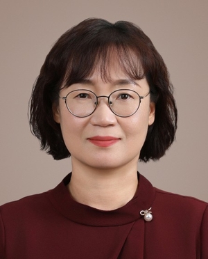 ▲ 신현랑 소설가·㈜플립온코리아 지역문화콘텐츠연구소장