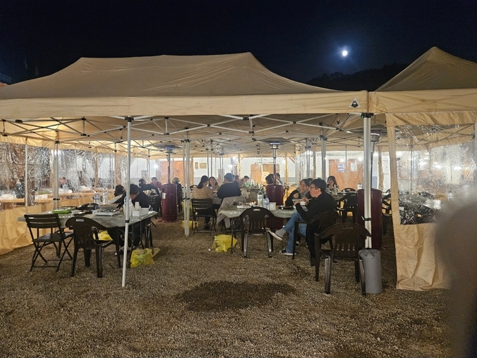 ▲ 4일부터 5일까지 영양 양조장 마당에서 열린 ‘月下영양(월하영양)’ 행사 모습