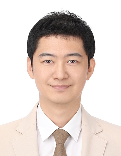 ▲ 포항출신 강지원 대표가 설립한 AI웨어러블 벤처기업인 CT5.Inc가 개발한 AI 커뮤니케이션 디바이스 ‘Zone HSS1’가 2026 CES 혁신상 수상자로 선정됐다.