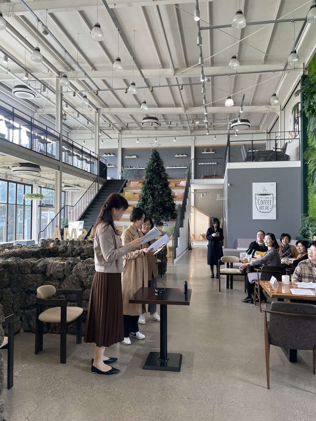 ▲ 경산기초학력거점지원센터는 경산과 청도지역 학습코칭단 27명을 대상으로 역량 강화 연수회를 개최했다. 경산교육지원청.