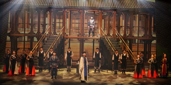 ▲ 장착뮤지컬 골근마스크 공연모습