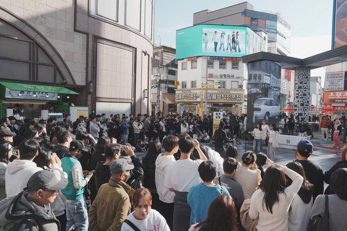 ▲ 11월 16일 대구 동성로 28아트스퀘어에서 대구경북스트릿댄스협회가 ‘2025 LMS 댄스 버스킹 in 동성로’를 개최했다.